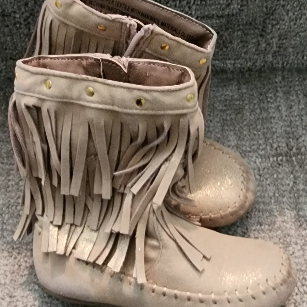 Gold Fringe Moccasin Boots Size 9 Little Girls